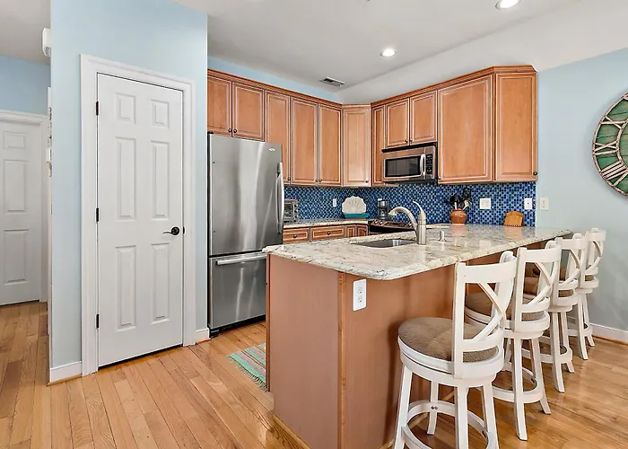 14111 Fiesta Rd - Cape Canoe Holiday home