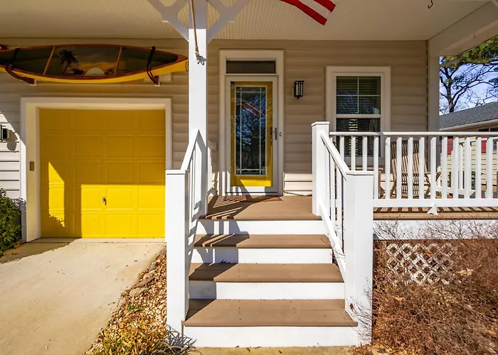 14111 Fiesta Rd - Cape Canoe Holiday home